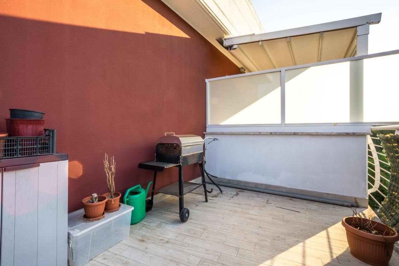 דירות רומא Urban Retreat -Private Parking+Terrace מראה חיצוני תמונה